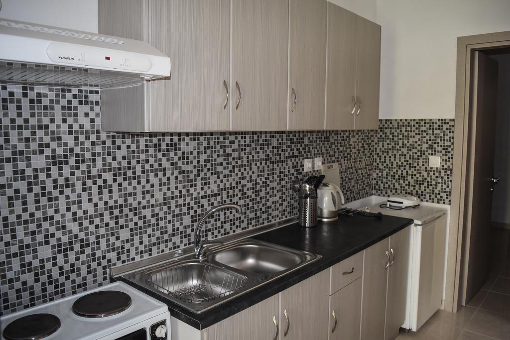 Mirsini Apartments Agios Georgios  Exterior photo